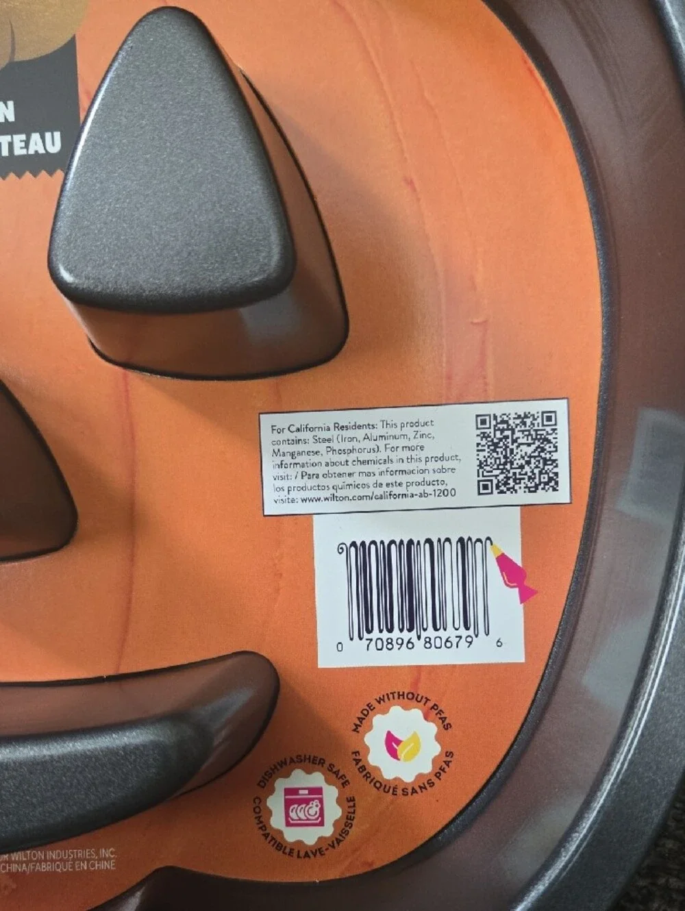 Wilton Pumpkin Jack-O'-Lantern Cake Pan